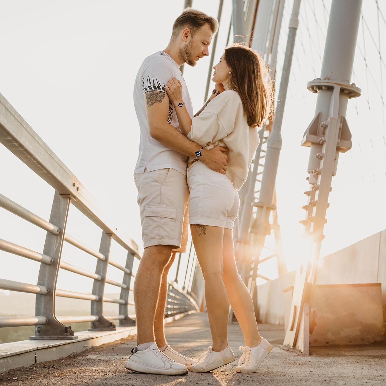 Dacida Long Distance Touch Bracelets Jewelry Set of 2, Remote Smart Connection Love Bracelet, Relationship Bracelets for Couples Lovers Family Kids Friends Valentine's Day Gifts(Bluetooth), Cubic Zirconia